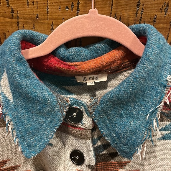 La Miel Eldora Aztec Jacket - Picture 5 of 6